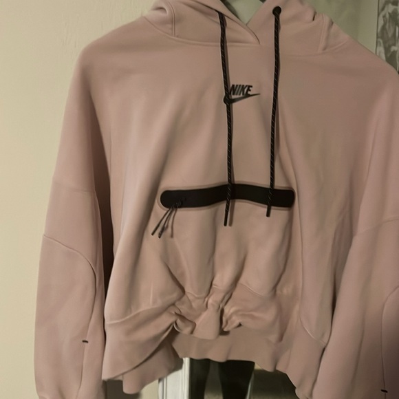 Nike~matching set. - Picture 3 of 5